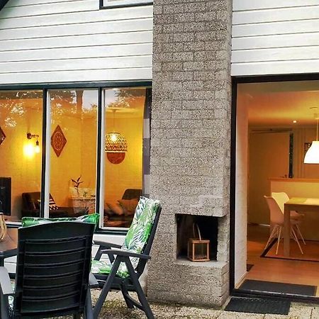 Ervaar Vredige Rust In Deze Charmante Knusse Bungalow Posterholt Exterior photo